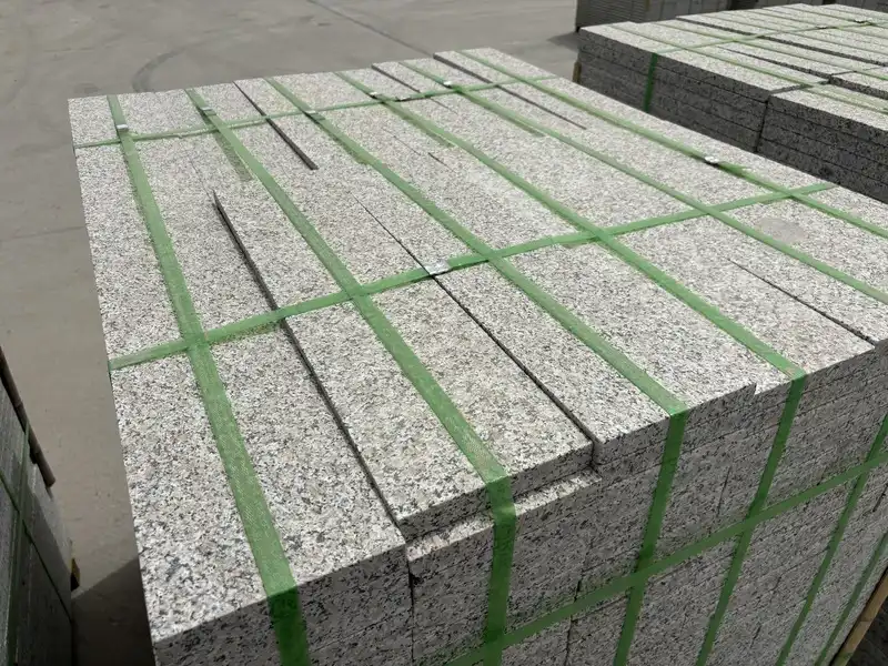 Sesame white granite square paving stones Sesame white granite square paving stones